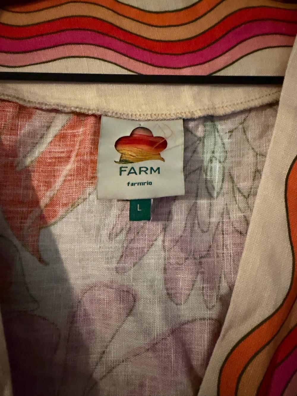 FARM Rio Cream Tunic with Pink & Orange Wave Print - Picture 4 of 9